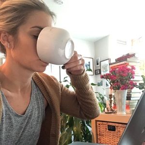 Meet your Posher, Amy